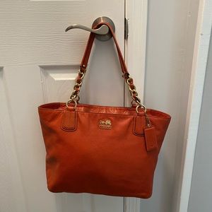Coach Madison EUC Persimmon tote